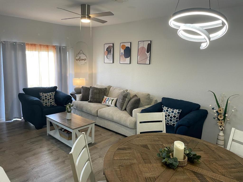 Cozy Stylish Townhome 대번포트 외부 사진
